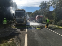 LKW Brand in Henndorf auf der Bundestraße B56 