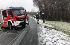 2020-12-12 Fahrzeugbergung FF Neuhaus_3