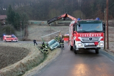 2021-01-25 PKW-Bergung Ober-Henndorf_1