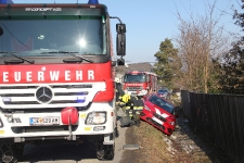 2021-02-11 PKW-Bergung Eisenberg_1