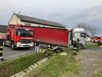 2023-03-30 LKW Bergung Welten_2